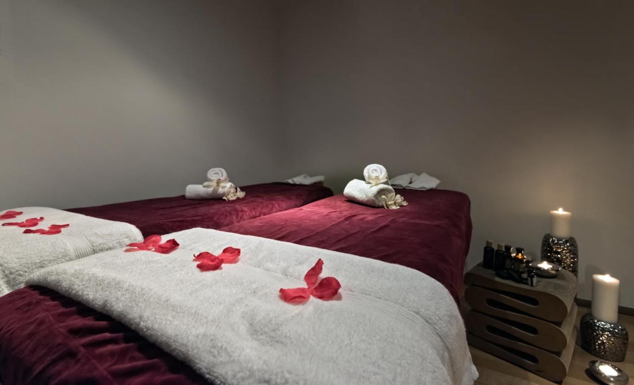 One Room Hotel ปราก ภายนอก รูปภาพ